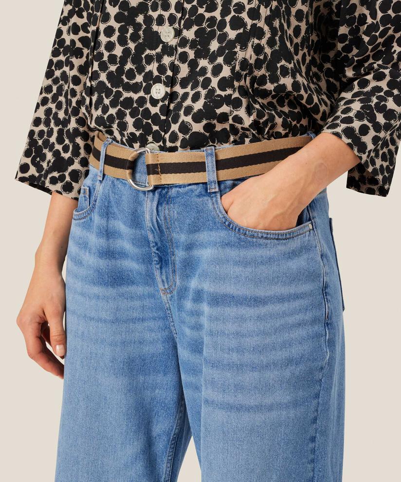 Rebia Belt, Safari